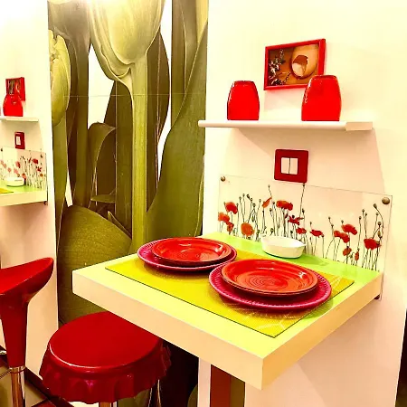 Rhome86 4* Roma
