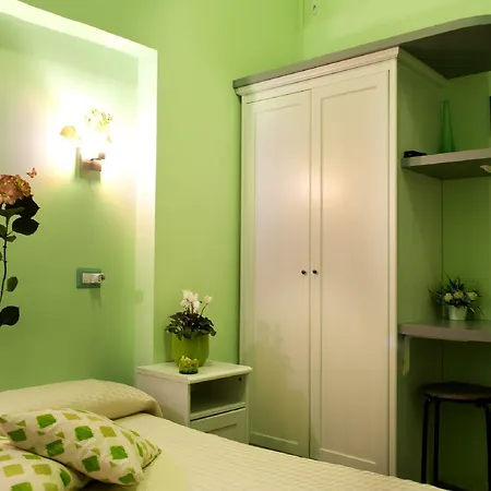 Rhome86 4*