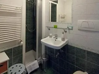 Rhome86 Bed & Breakfast